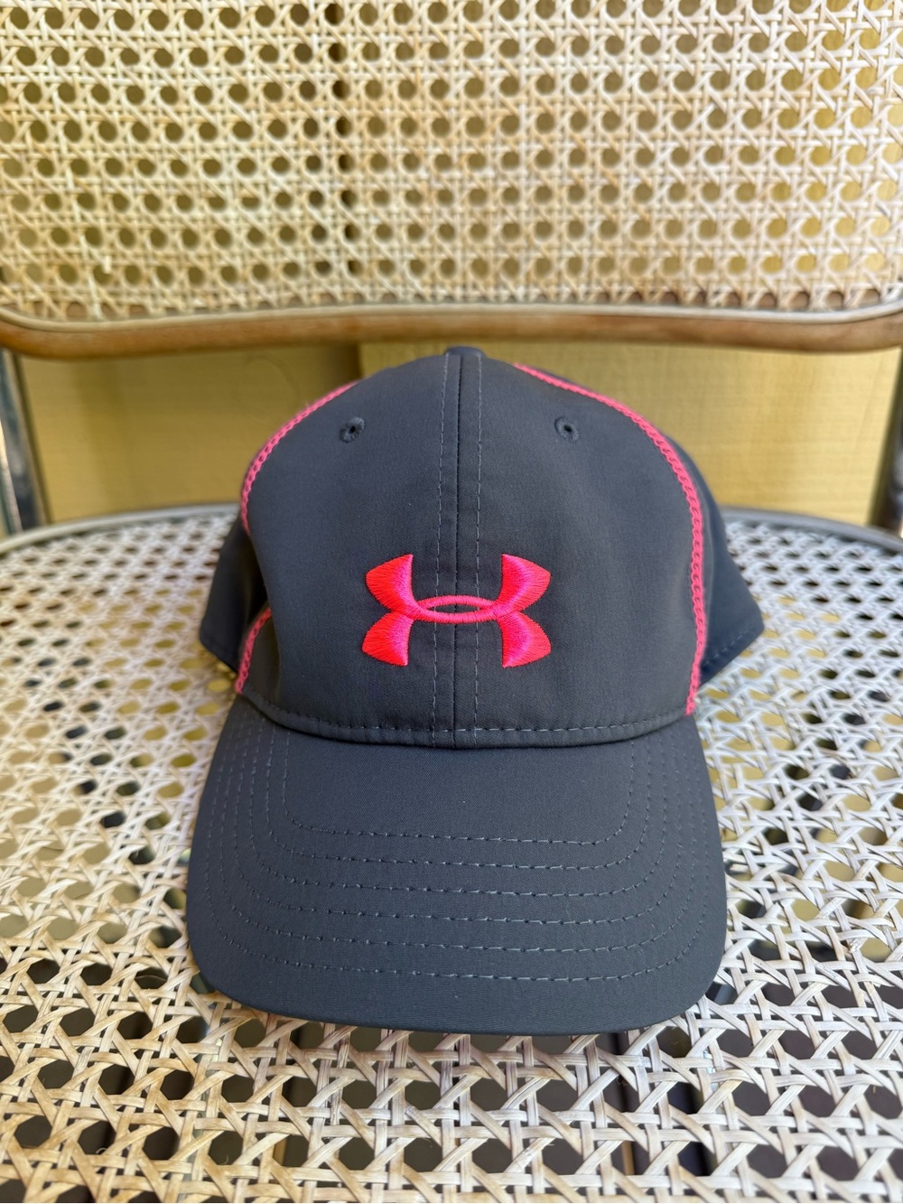 Under Armour Women’s Black Pink Adjustable Athletic Hat